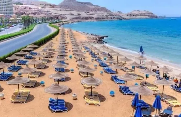 شقة شاليهات ابراج بورتو السخنة للعائلات